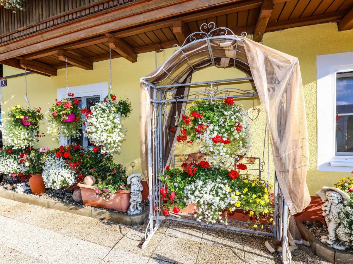 Appartements Della Schiava Бад Клайнкирххайм Екстериор снимка